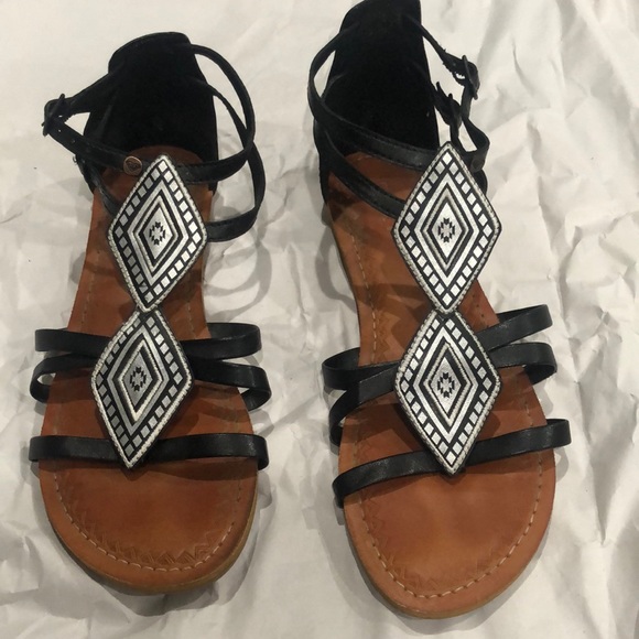ROXY Sandals- Size 6 - Picture 1 of 5